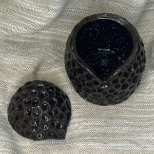 Ręcznie wykonany ceramiczny pojemnik na biżuterię lub drobiazgi