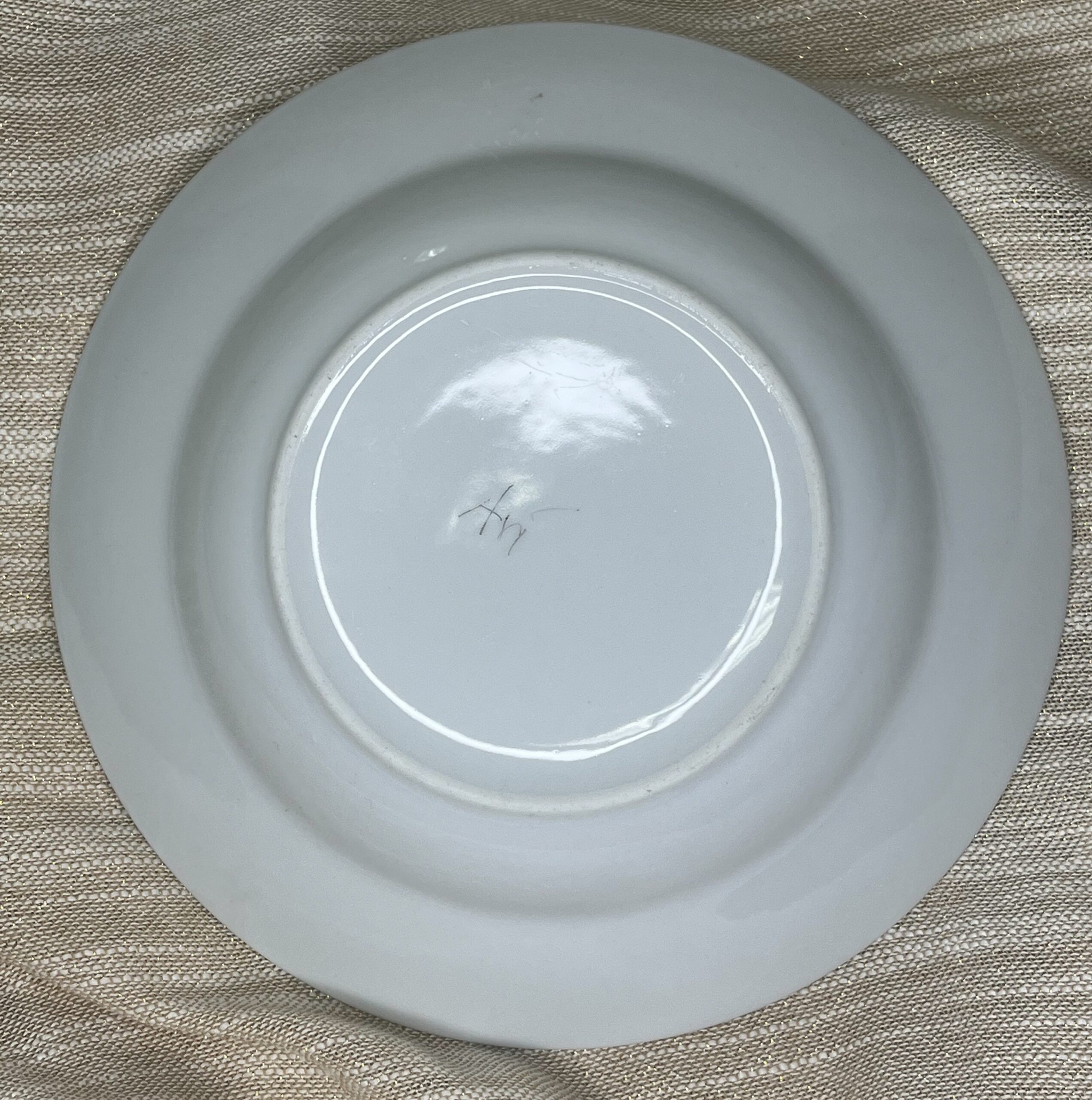 Ręcznie malowany porcelanowy talerz z kopią jajkonia ze średniowiecznych obrazów - obrazek 2